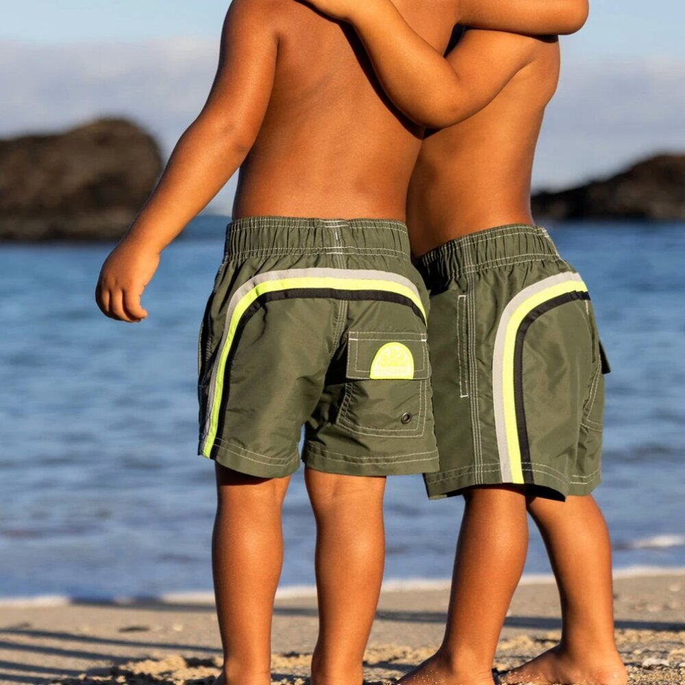 Sundek BOY’S SWIMSHORTS SHORT ELASTICATED WAIST ICONIC TAFFETA - NWOT